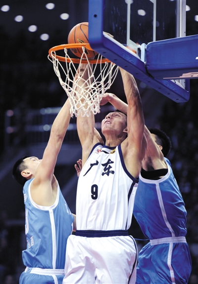 cba全明星赛2013 CBA总决赛北京险胜辽宁扳平大比分
